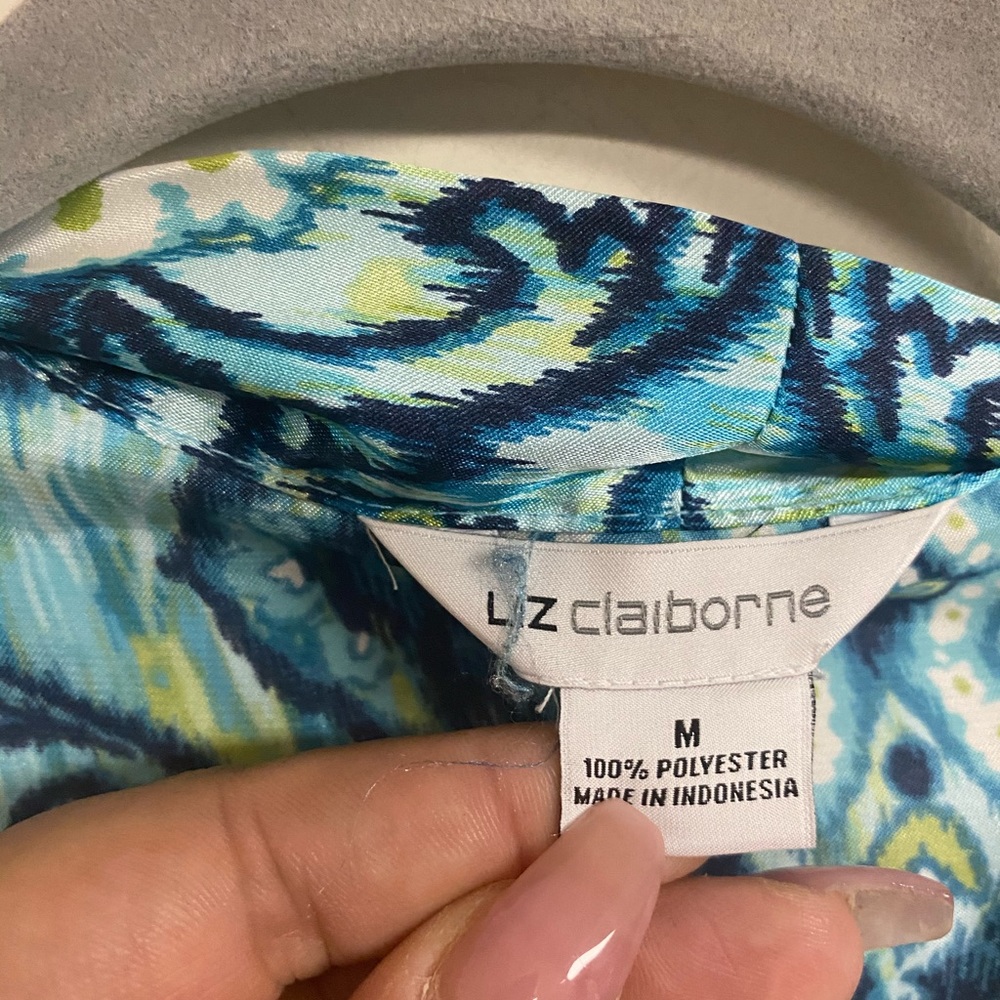 Silky Robe - Picture 4 of 5